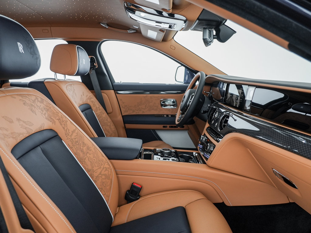 New 2027 Rolls-Royce Ghost Black Badge AWD/4WD image 25