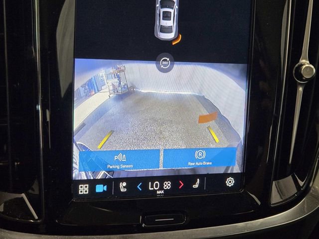 Used 2025 Volvo S60 B5 Plus image 23