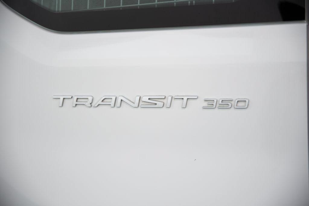 Used 2018 Ford Transit 350 148 Low Roof RWD image 10