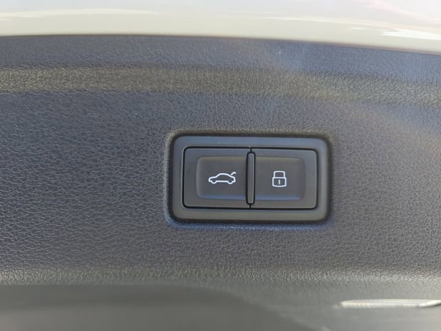 Used 2023 Audi A5 2.0T Premium Plus w/ Premium Plus image 16