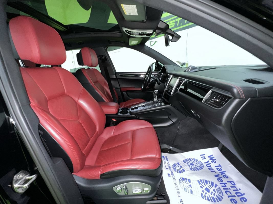 Used 2016 Porsche Macan S AWD/4WD image 30