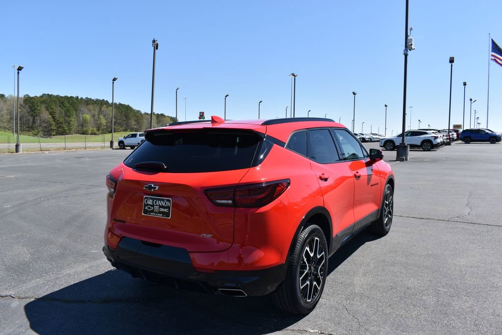 Used 2023 Chevrolet Blazer RS w/ Driver Confidence II Package image 4
