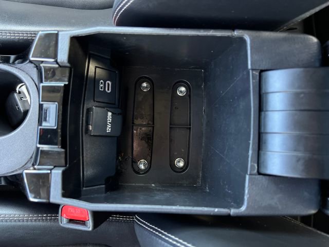 Used 2024 Toyota Corolla XLE image 27