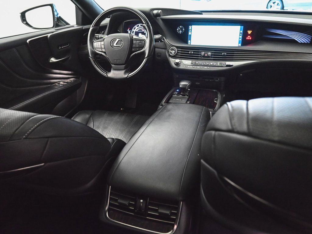 Used 2019 Lexus LS 500 AWD w/ Luxury Package image 33