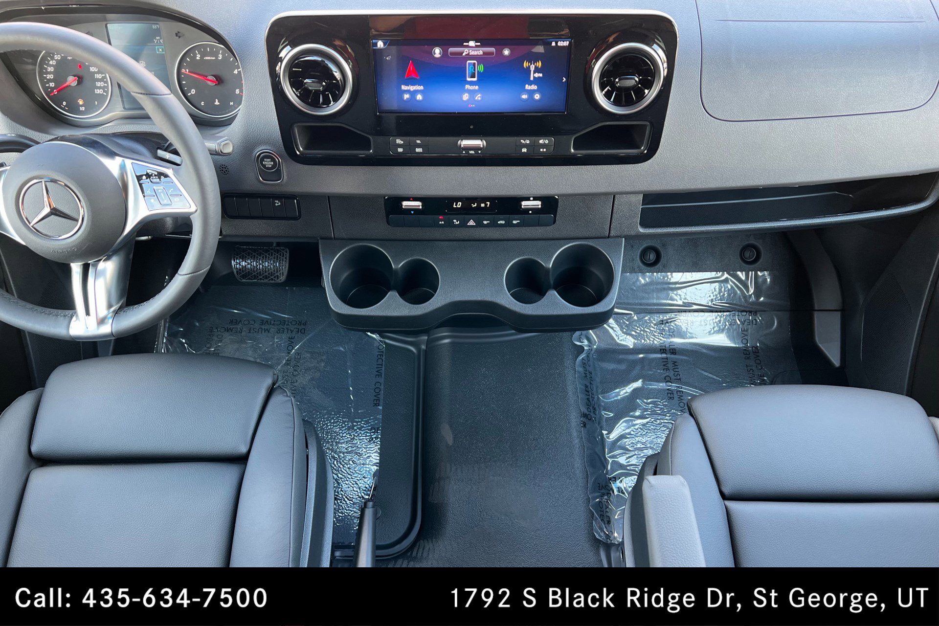 Used 2025 Mercedes-Benz Sprinter 2500 image 13