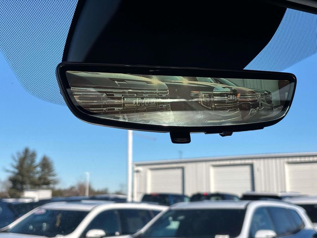 New 2026 GMC Yukon AT4 Ultimate image 17