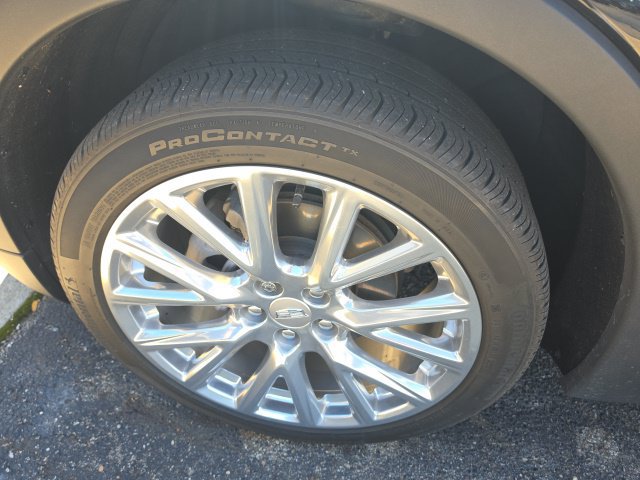 Used 2023 Cadillac XT4 Sport AWD/4WD image 11