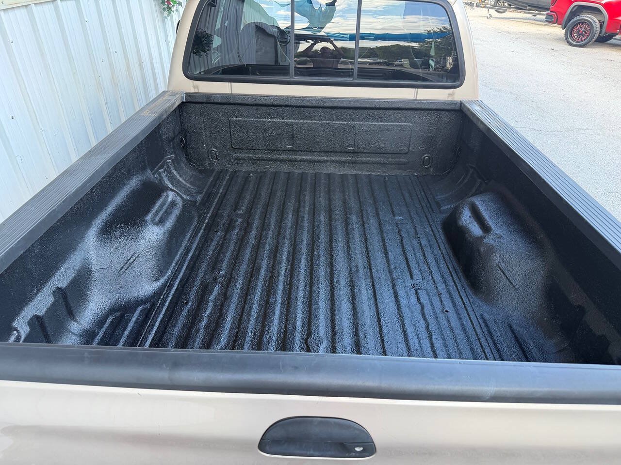 Used 1999 Ford F250 Lariat RWD image 30