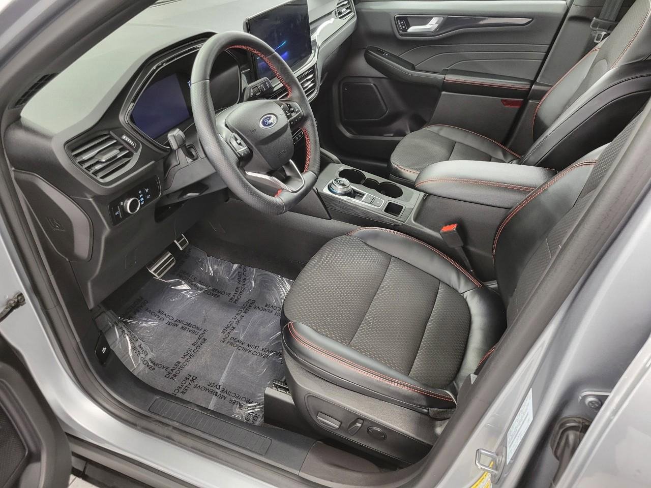 Used 2023 Ford Escape ST-Line w/ Tech Pack #1 image 9