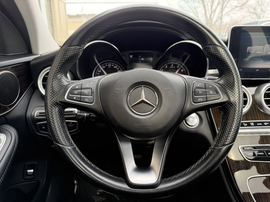 Used 2016 Mercedes-Benz C 300 4MATIC Sedan image 26