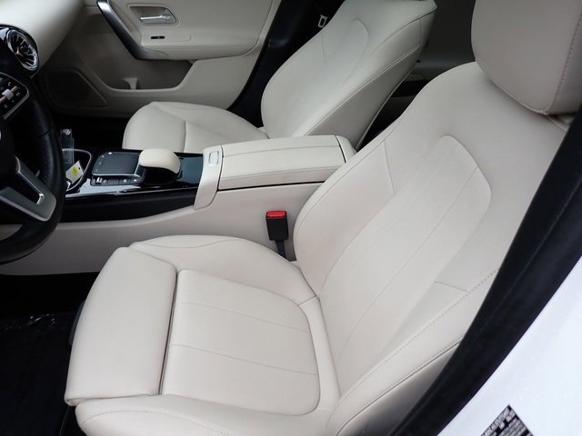 Used 2022 Mercedes-Benz A 220 4MATIC image 16