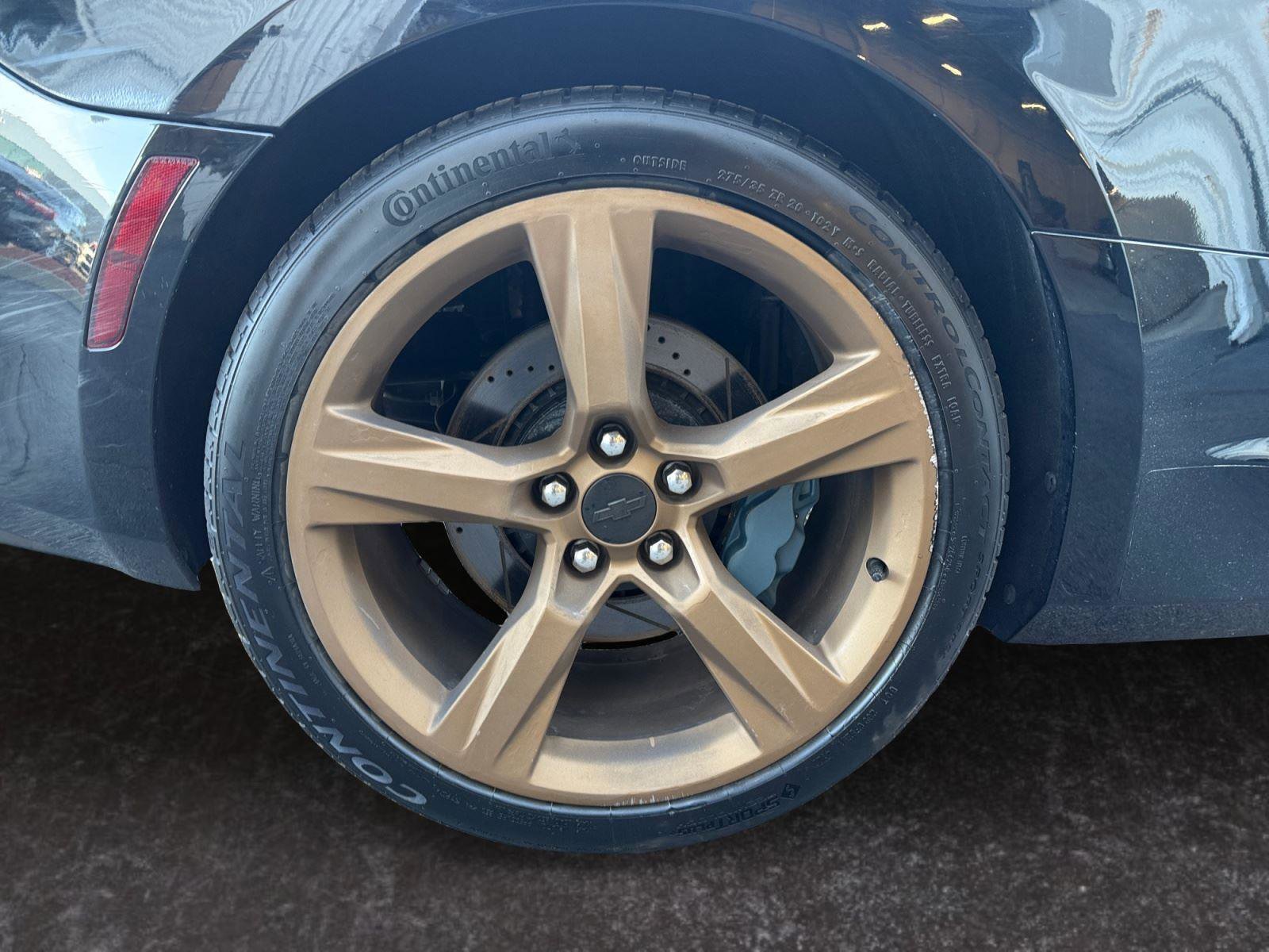 Used 2016 Chevrolet Camaro SS RWD image 25