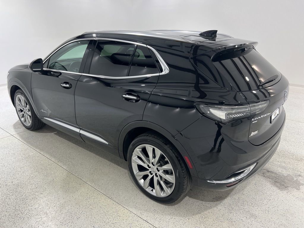 Used 2023 Buick Envision Avenir image 3