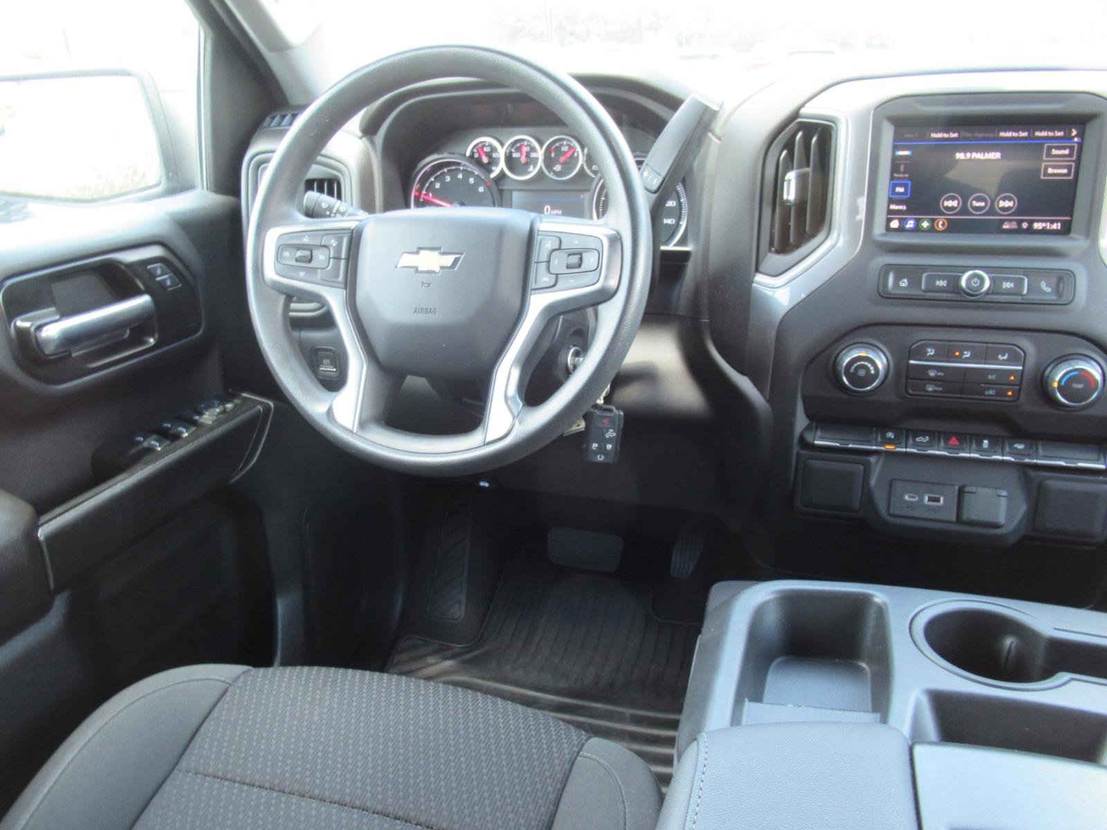 Used 2022 Chevrolet Silverado 1500 Custom w/ Safety Confidence Package RWD image 13