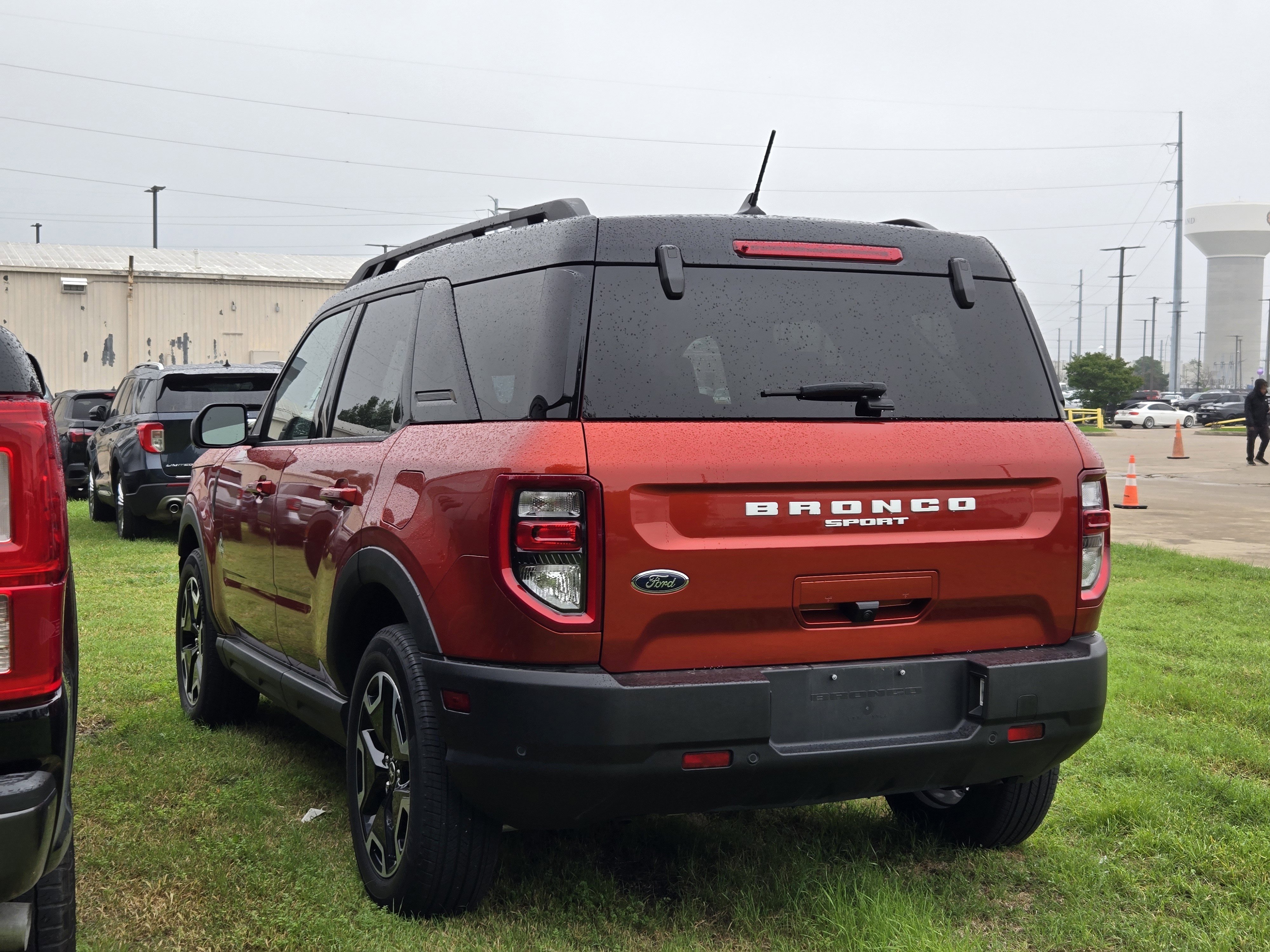 Used 2024 Ford Bronco Sport Outer Banks image 6