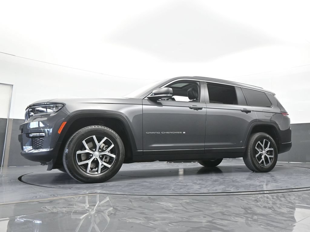 Used 2023 Jeep Grand Cherokee L Limited w/ Trailer Tow Group (B) RWD image 61