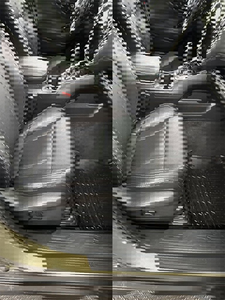 Used 2023 Subaru Outback Limited image 40