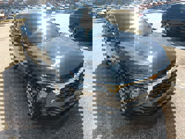 Used 2025 Chevrolet Trax LS image 9