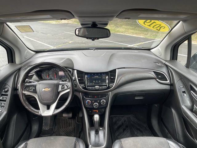 Used 2019 Chevrolet Trax LT w/ LT Convenience Package FWD image 20