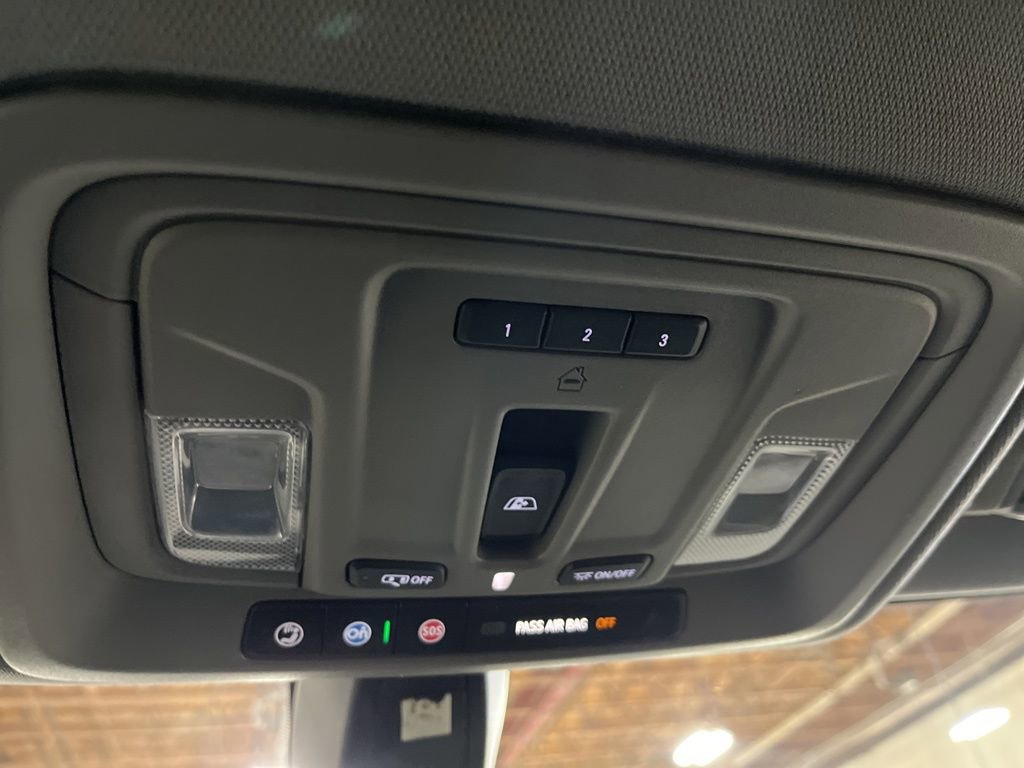 Certified 2021 Chevrolet Silverado 1500 LT Trail Boss w/ Convenience Package II image 18