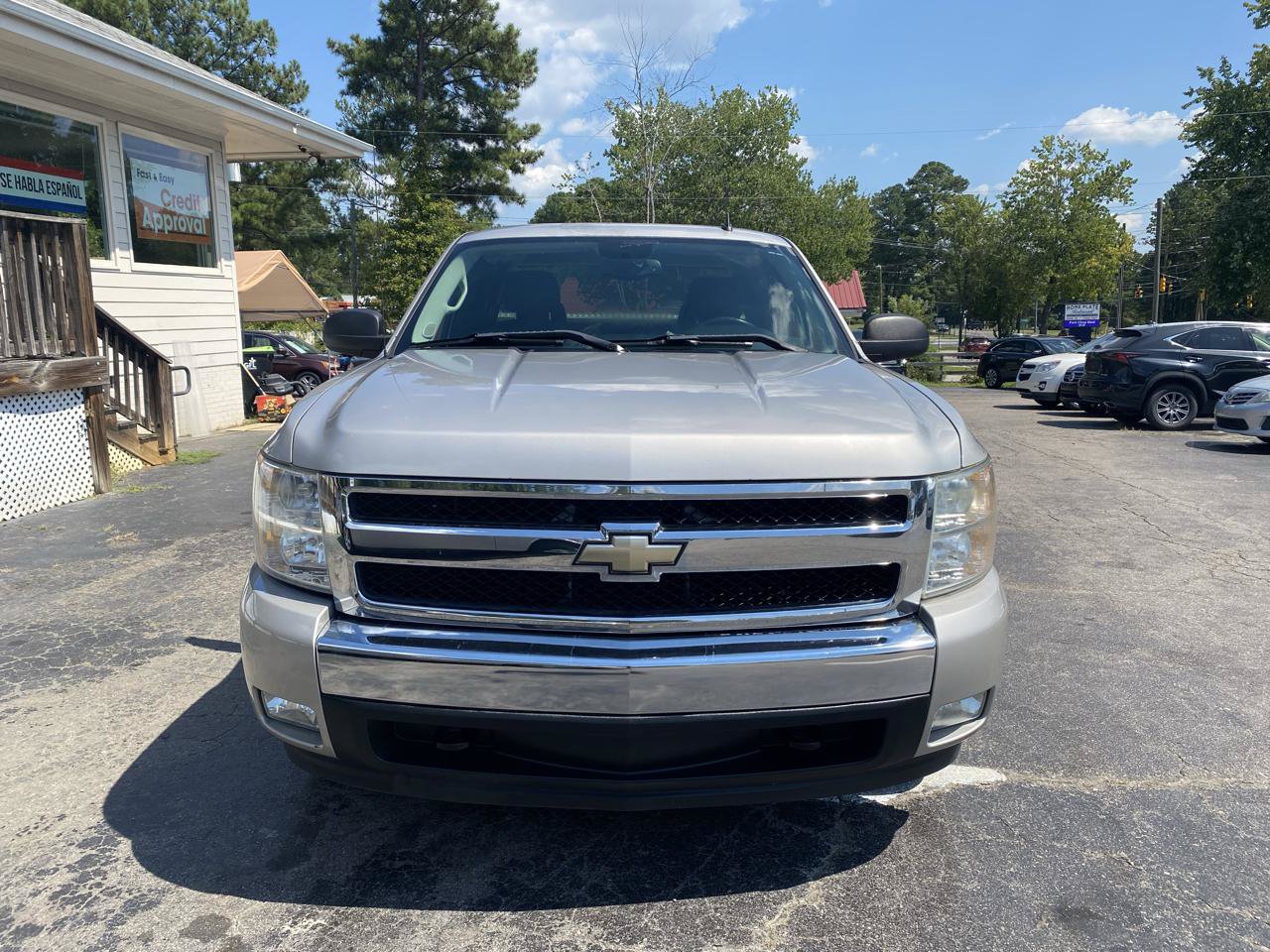 Used 2008 Chevrolet Silverado 1500 LT w/ Power Pack Plus RWD image 2