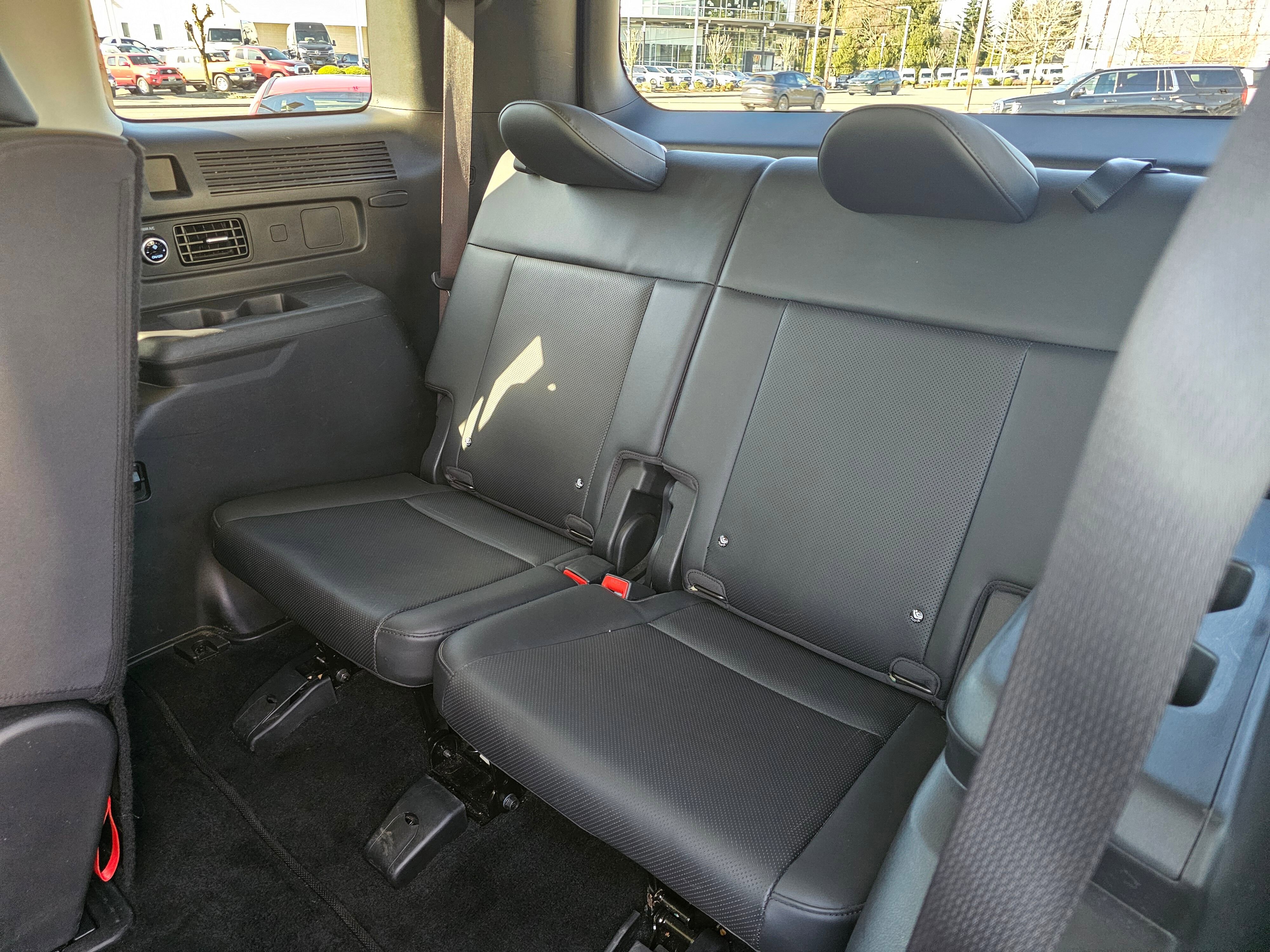 Used 2024 Hyundai Santa Fe SEL image 17