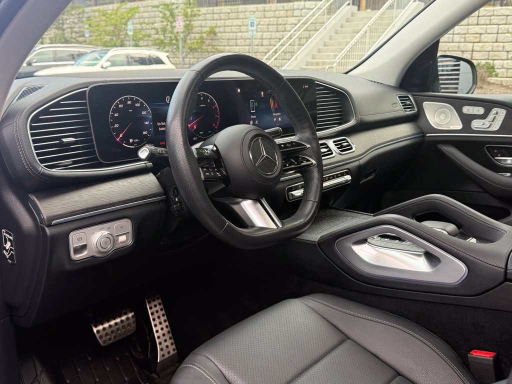 Certified 2026 Mercedes-Benz GLS 450 4MATIC image 10