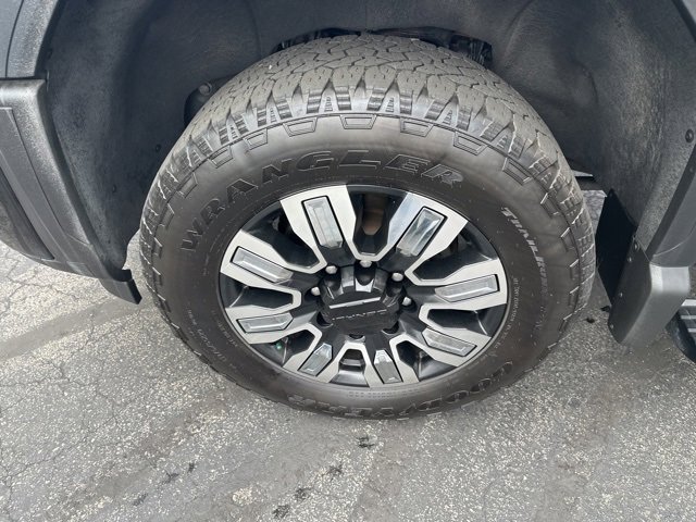 Used 2024 GMC Sierra 2500 Denali w/ Denali Reserve Package image 25