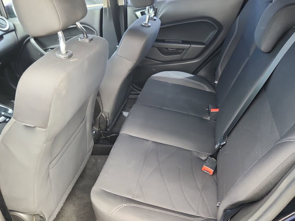 Used 2016 Ford Fiesta SE w/ SE Black Package FWD image 14