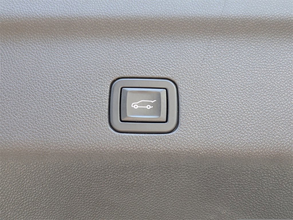 Used 2021 GMC Yukon AT4 w/ Rear Media and Nav Package image 14