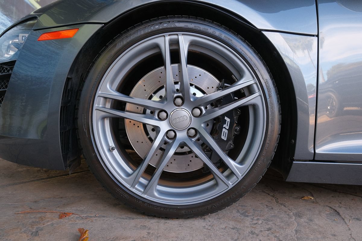 Used 2012 Audi R8 V8 AWD/4WD image 45
