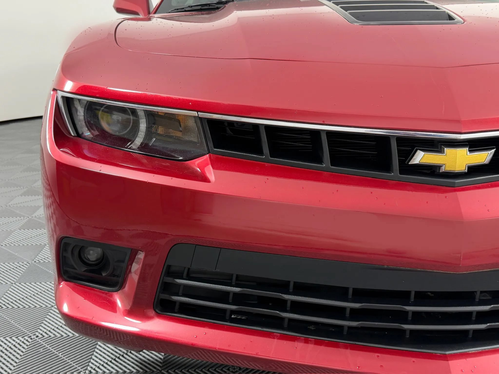 Used 2014 Chevrolet Camaro SS w/ RS Package RWD image 4
