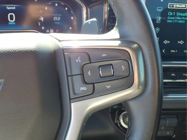 Used 2025 Chevrolet Silverado 1500 LTZ AWD/4WD image 16