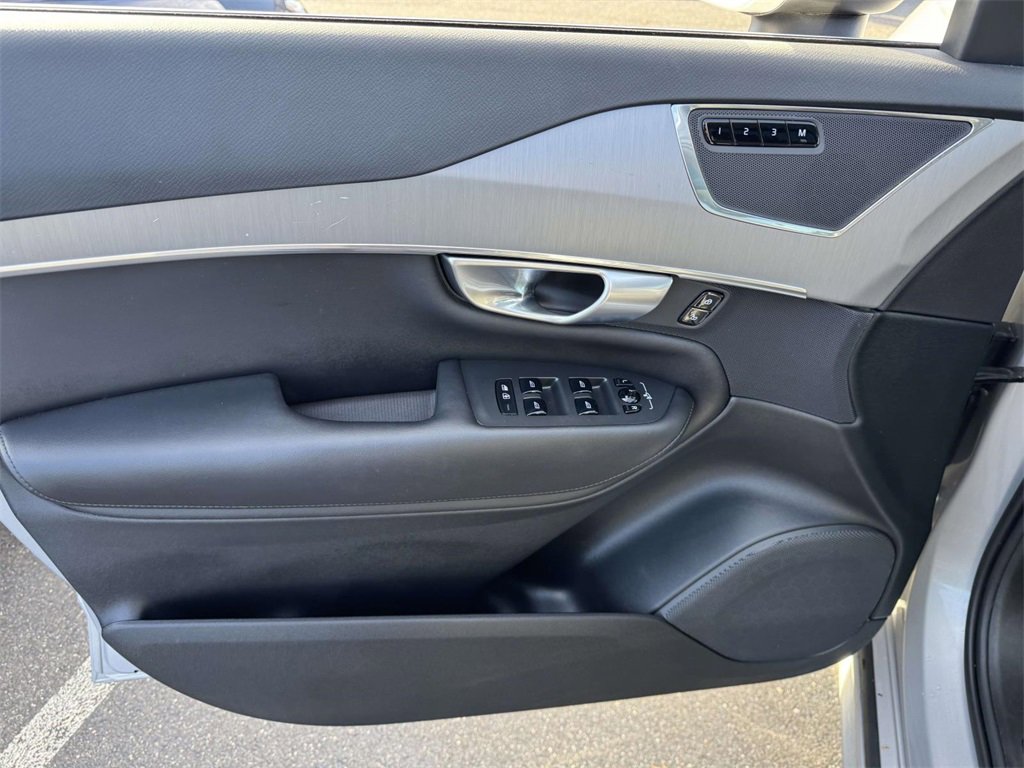 Certified 2024 Volvo XC90 B5 Core w/ Protection Package Premier image 14
