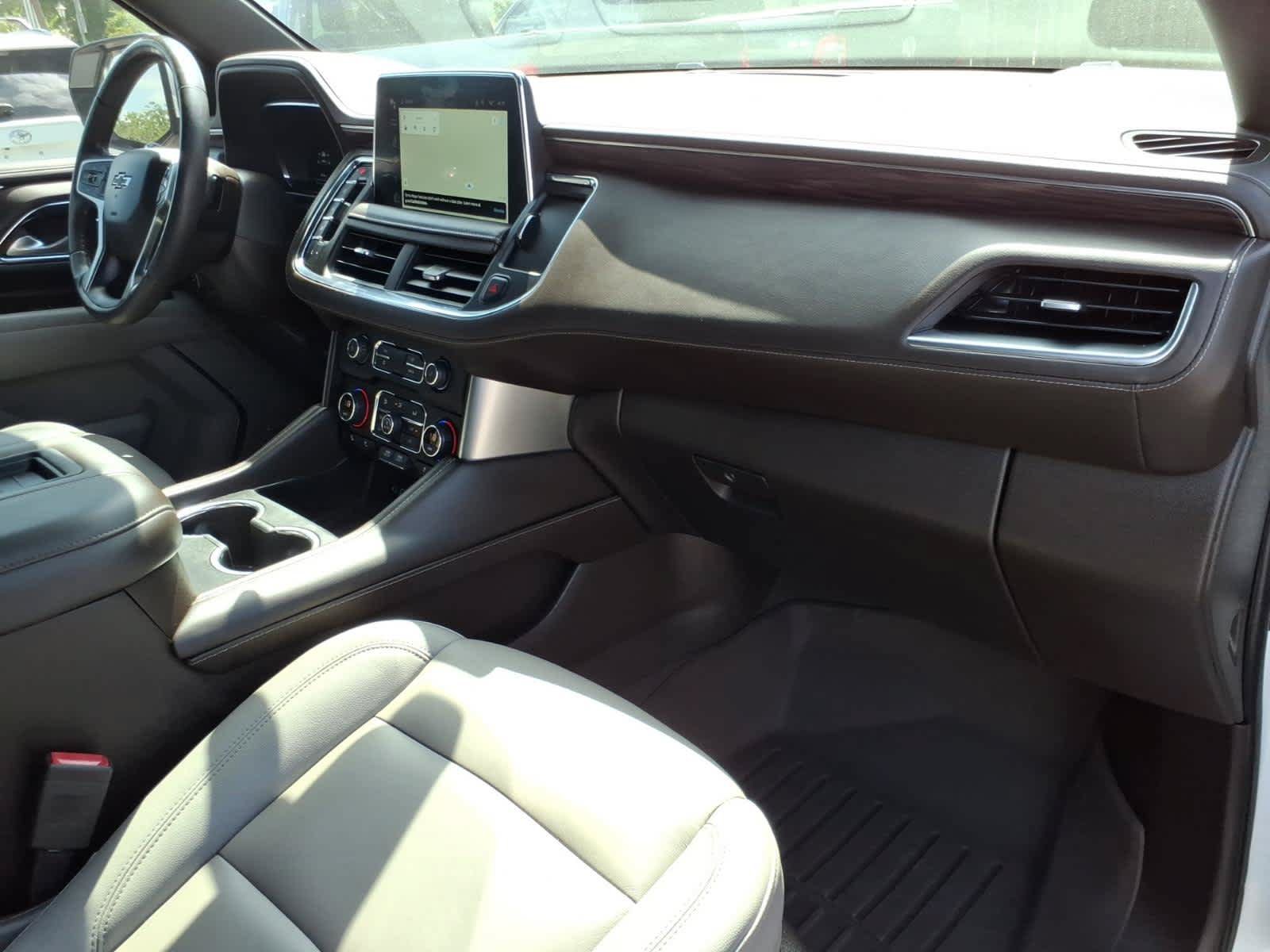 Used 2022 Chevrolet Tahoe Z71 w/ Max Trailering Package AWD/4WD image 5