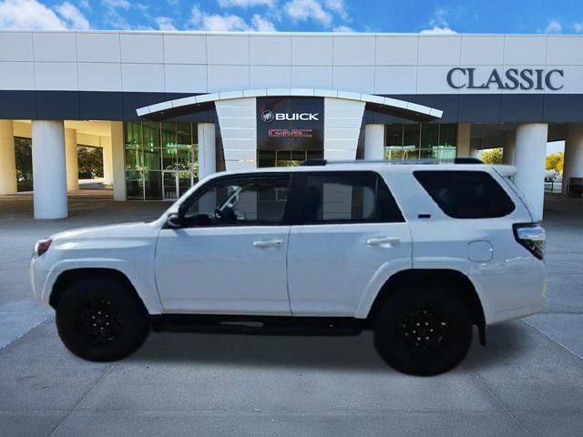 Used 2024 Toyota 4Runner SR5 Premium w/ Moonroof Package image 6