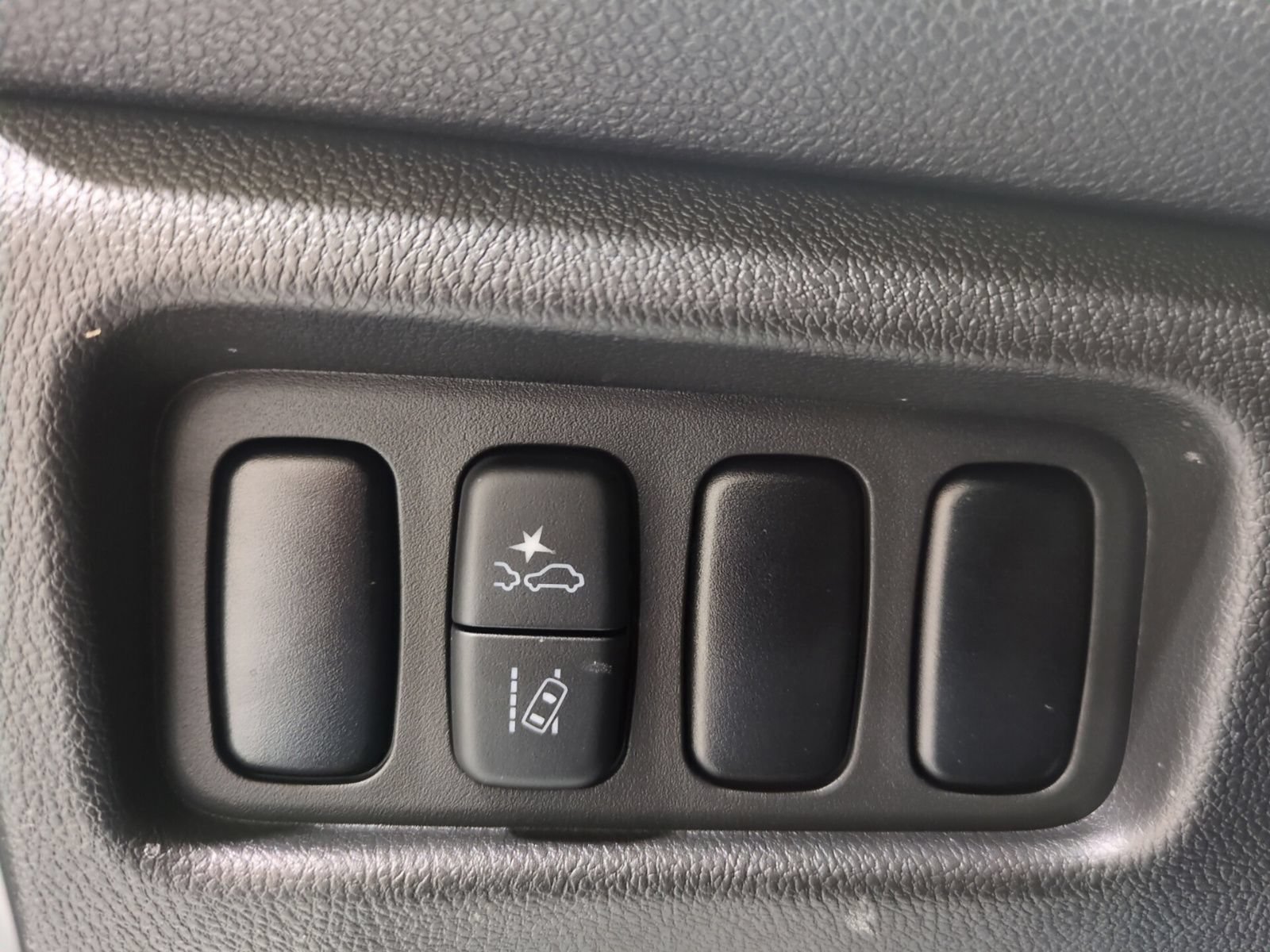 Used 2024 Mitsubishi Outlander Sport ES AWD/4WD image 17