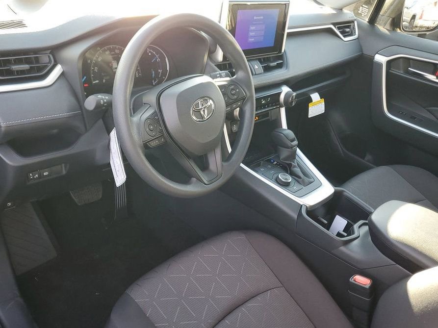 New 2025 Toyota RAV4 XLE image 11