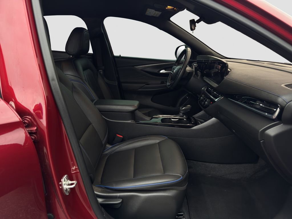 Used 2024 Buick Envista Sport Touring w/ Convenience II Package image 27