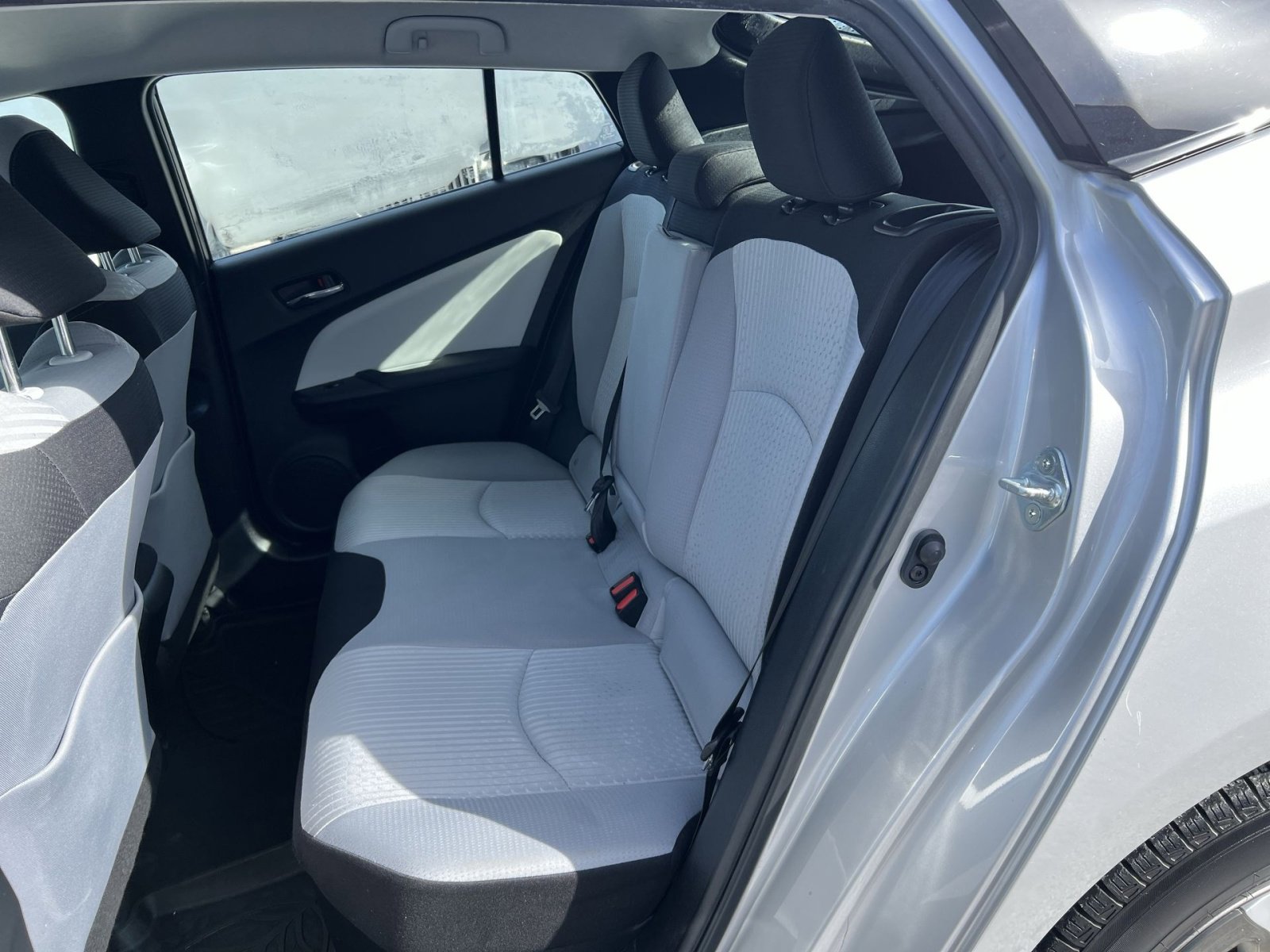 Used 2017 Toyota Prius Two image 22