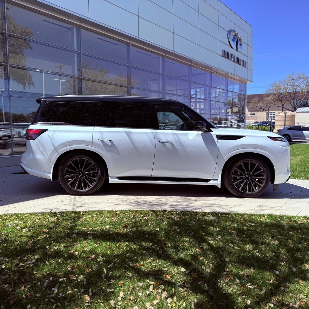 Certified 2026 INFINITI QX80 Autograph image 5