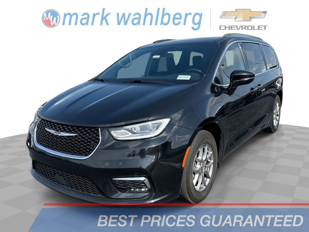 Used 2022 Chrysler Pacifica Touring FWD image 1