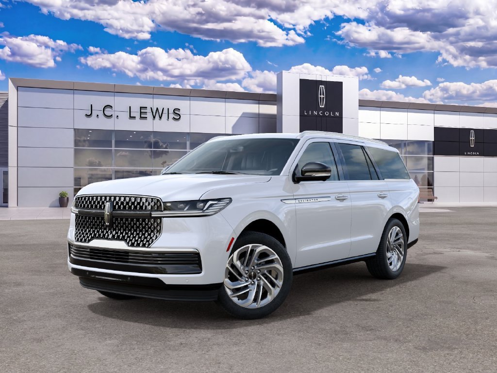 New 2027 Lincoln Navigator Reserve RWD image 4