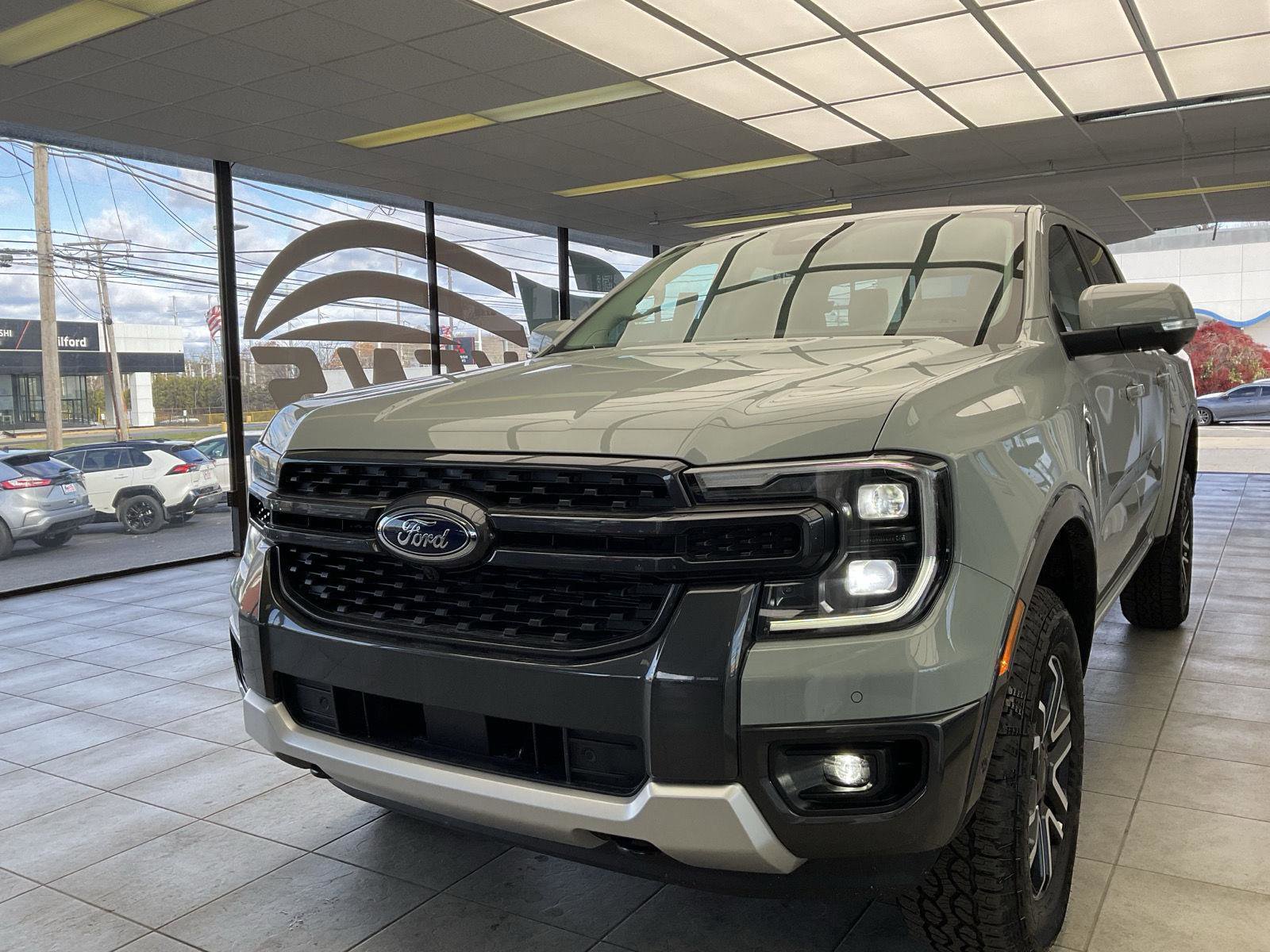 New 2024 Ford Ranger Lariat w/ Trailer Tow Package image 3