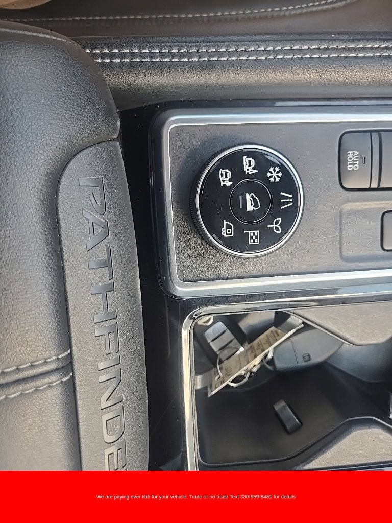 Used 2022 Nissan Pathfinder Platinum AWD/4WD image 21
