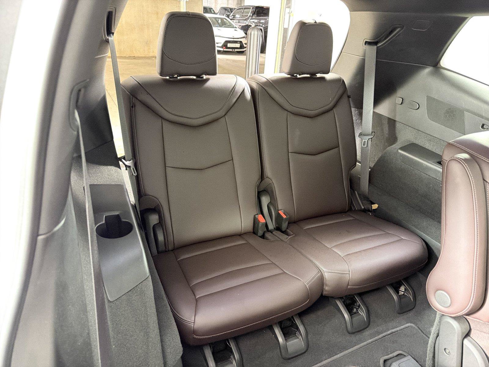 Used 2023 Cadillac XT6 Premium Luxury FWD image 14