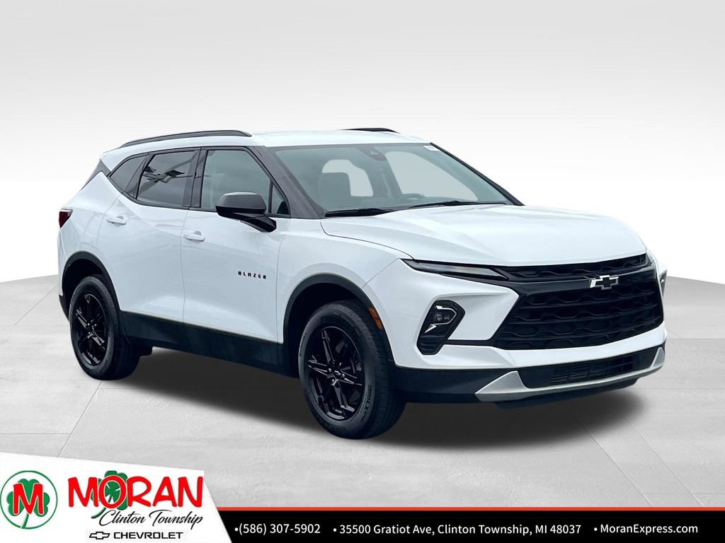 Certified 2024 Chevrolet Blazer LT w/ Convenience Package FWD image 9