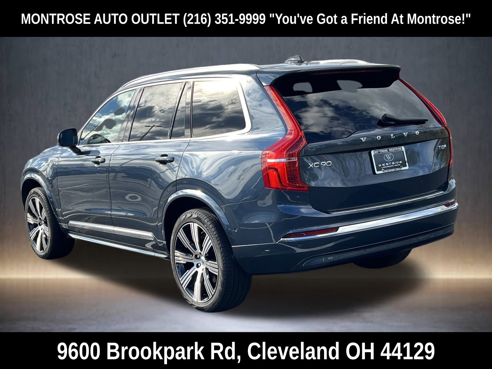 New 2025 Volvo XC90 T8 Plus w/ Protection Package Premier image 3