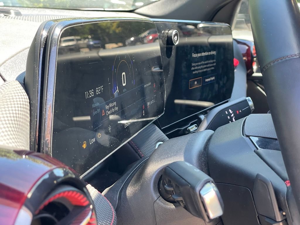Used 2025 Chevrolet Equinox RS w/ Safety and Technology Package FWD image 19