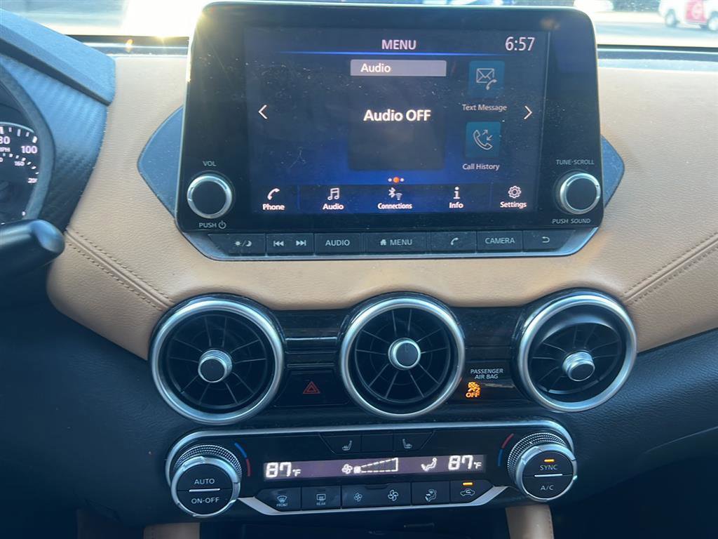 Used 2021 Nissan Sentra SV w/ SV Premium Package FWD image 8